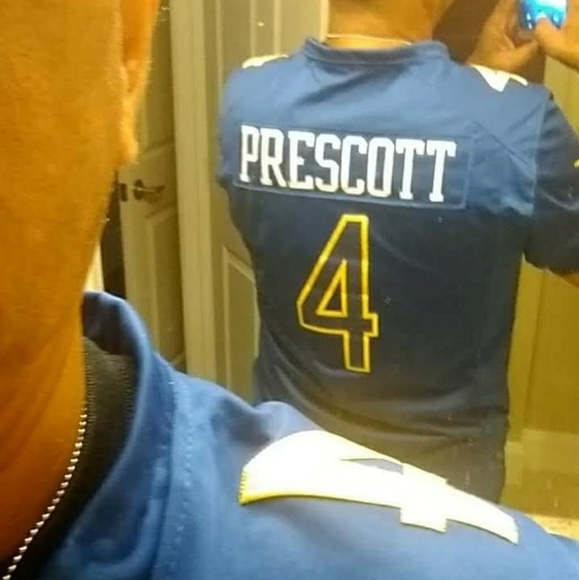 Dak Prescott and Zeke Elliot's rookie pro bowl jer - Picture 2 of 2